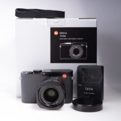 Leica Q Black Komplit Box - Excellent 644
